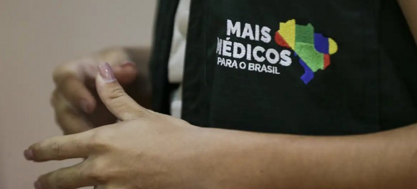 Ministério da Saúde destaca os números alcançados pelo Programa Mais Médicos, reestabelecido em 2023 - Foto: Marcelo Camargo/Agência Brasil Ministério da Saúde destaca os números alcançados pelo Programa Mais Médicos, reestabelecido em 2023