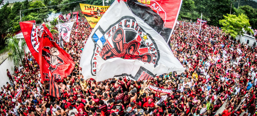 A torcida do Flamengo promete fazer uma grande festa no Maracanã pelo primeiro jogo das finais da Copa do Brasil - Foto: Divulgação/Flamengo A torcida do Flamengo promete fazer uma grande festa no Maracanã pelo primeiro jogo das finais da Copa do Brasil
