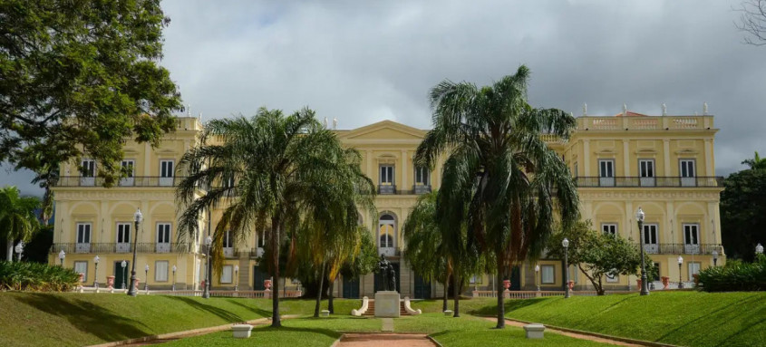 Museu Nacional está em processo de reconstrução após incêndio de grandes proporções que atingiu o local em setembro de 2018 - Foto: Tomaz Silva/Agência Brasil Museu Nacional está em processo de reconstrução após incêndio de grandes proporções que atingiu o local em setembro de 2018