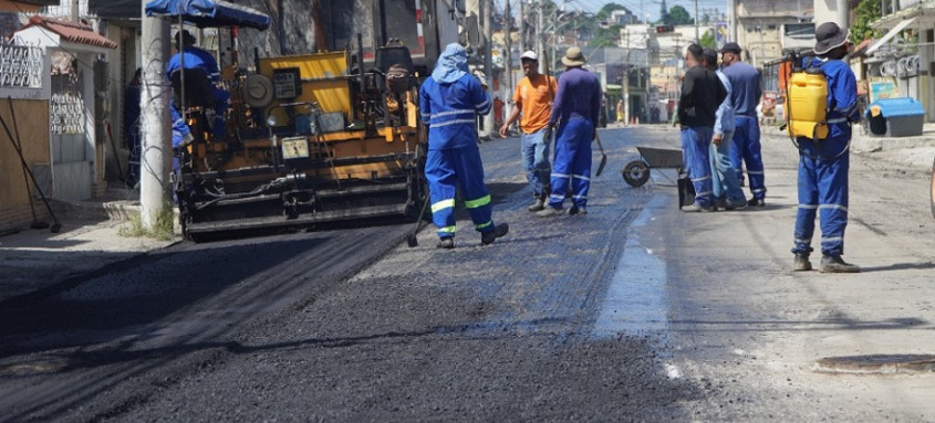 Ao todo, 16 ruas estão recebendo obras de macrodrenagem, pavimentação e meio-fio