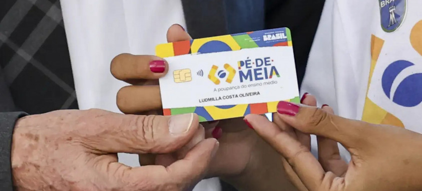 Valor de R$ 200 é referente à matrícula