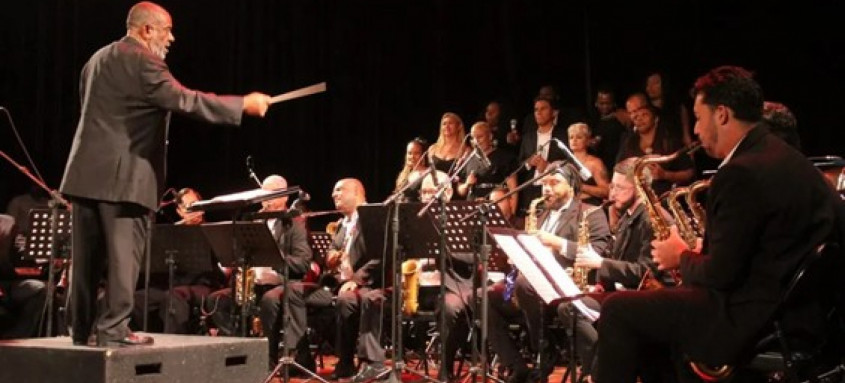 A Orquestra Municipal de São Gonçalo foi fundada em 2011, e consolidada após a realização de concurso, com a criação de cargos efetivos para músicos - Foto: Foto: Divulgação A Orquestra Municipal de São Gonçalo foi fundada em 2011, e consolidada após a realização de concurso, com a criação de cargos efetivos para músicos