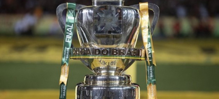 Taça da Copa do Brasil: 16 clubes seguem na disputa pelo troféu de 2025. - Foto: Lucas Figueiredo/CBF Taça da Copa do Brasil: 16 clubes seguem na disputa pelo troféu de 2025.