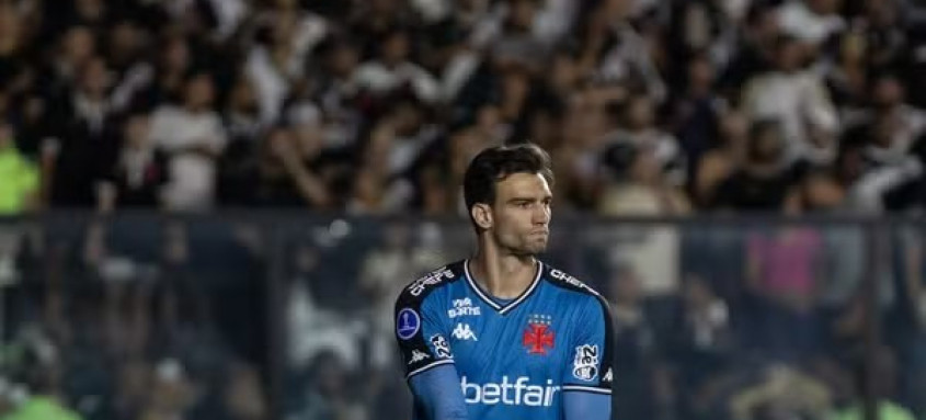 Léo Jardim em ação pelo Vasco.