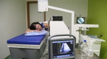 io Imagem Baixada e do Centro passam a realizar procedimento que destrói cálculo renal sem a necessidade de cirurgia. Divulgação Gov RJ