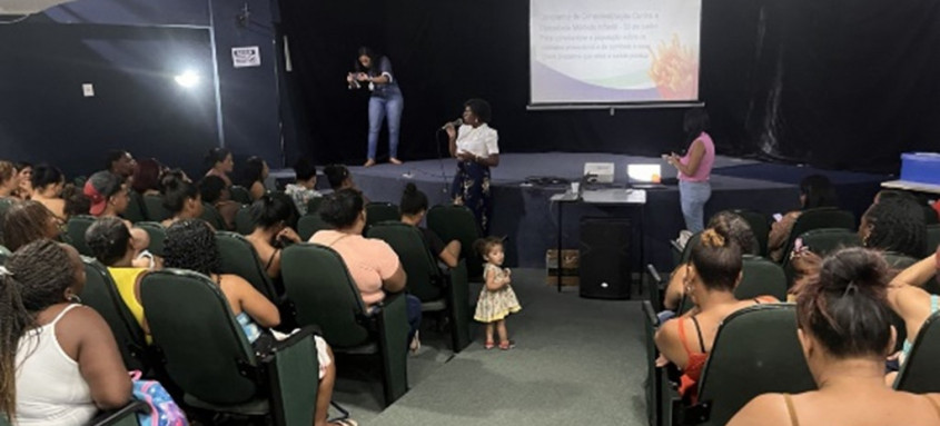 
Mesquita realiza debate sobre obesidade infantil para mães.