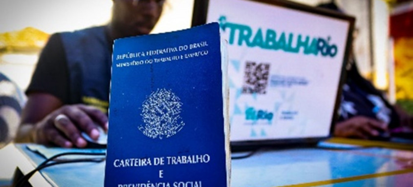 
Há 220 oportunidades para quem quer trabalhar em lojas